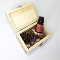 Mini Aromatherapy Gift Set ชุดของขวัญน้ำมันหอมระเหย + หินกระจายกลิ่นในกล่องไม้สน GS-1603
